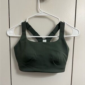 Ultralu Square-Neck Workout Bra